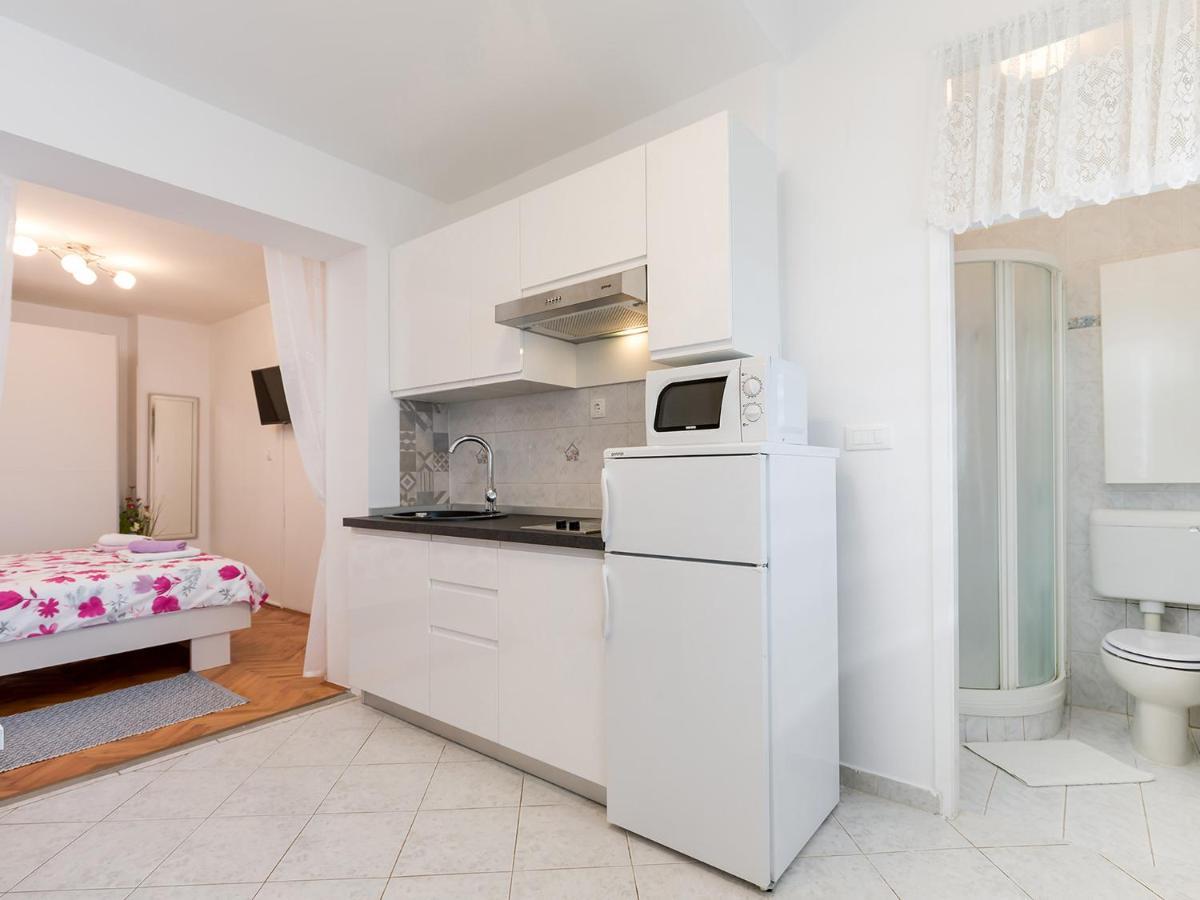 Apartment Manuel Пореч Экстерьер фото