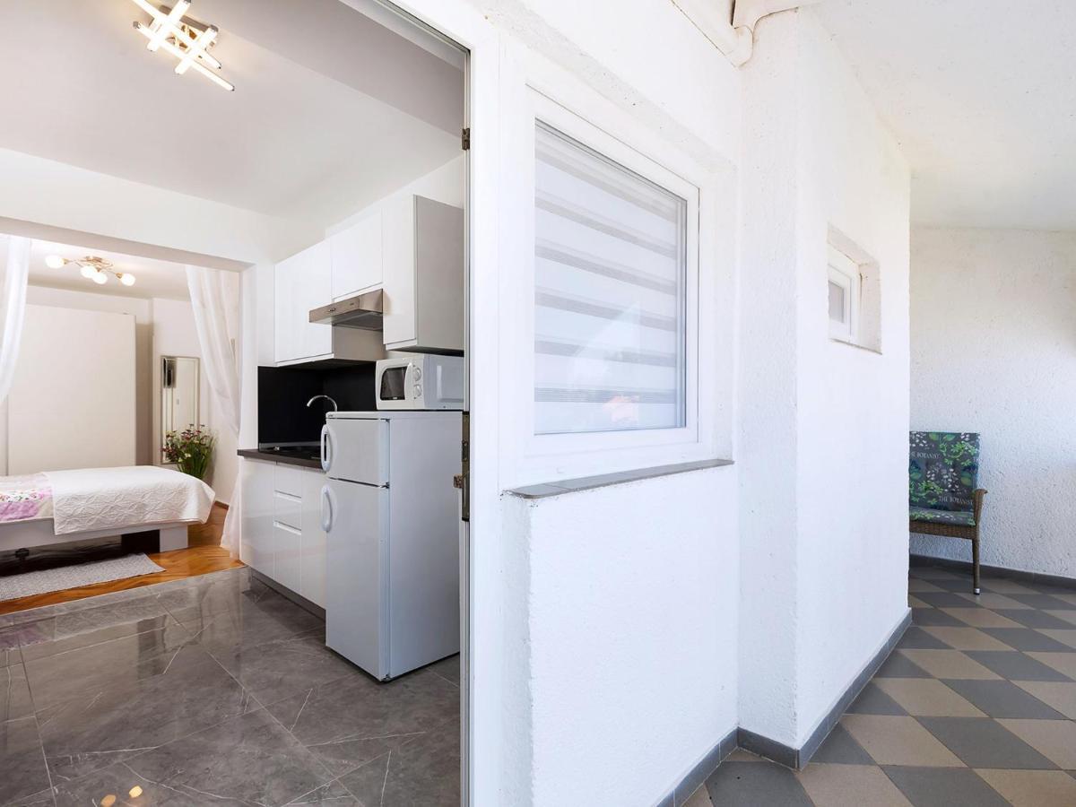 Apartment Manuel Пореч Экстерьер фото